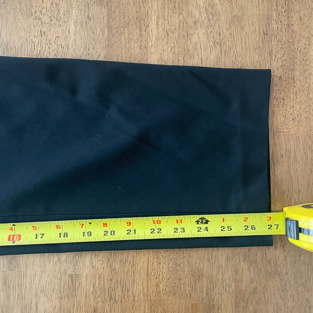 Uniqlo Smart Ankle Pants, Black, Size L (30-31 in waist) - Picture 5 of 5
